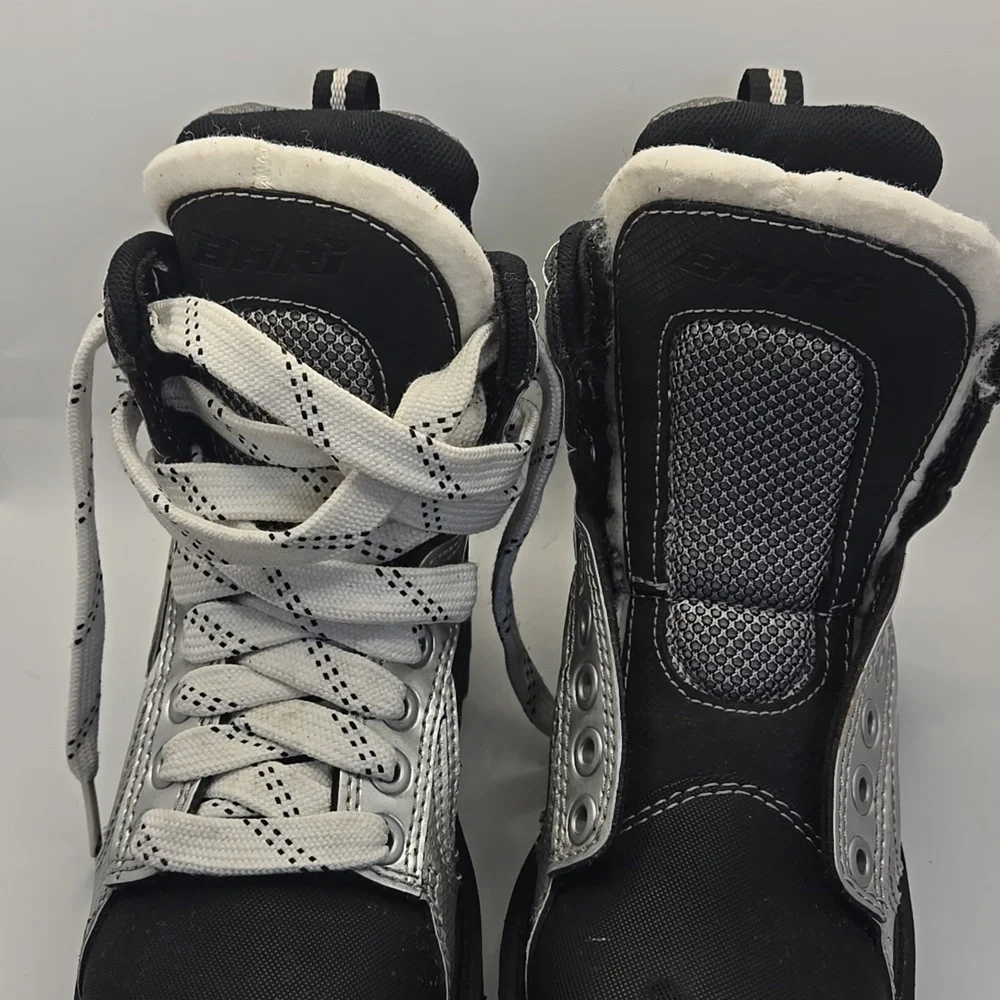 BARI Rookie Ice Hockey Skate Street Boots Kids 3.5 M Winter Thinsulate Insulated